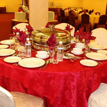 11@Century Hotel Johor Bahru Luaran gambar